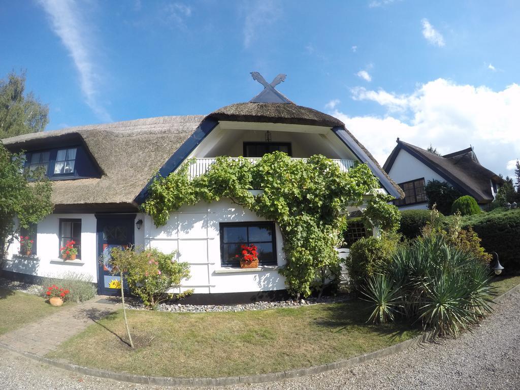 Landhaus Darss Wieck Exterior photo