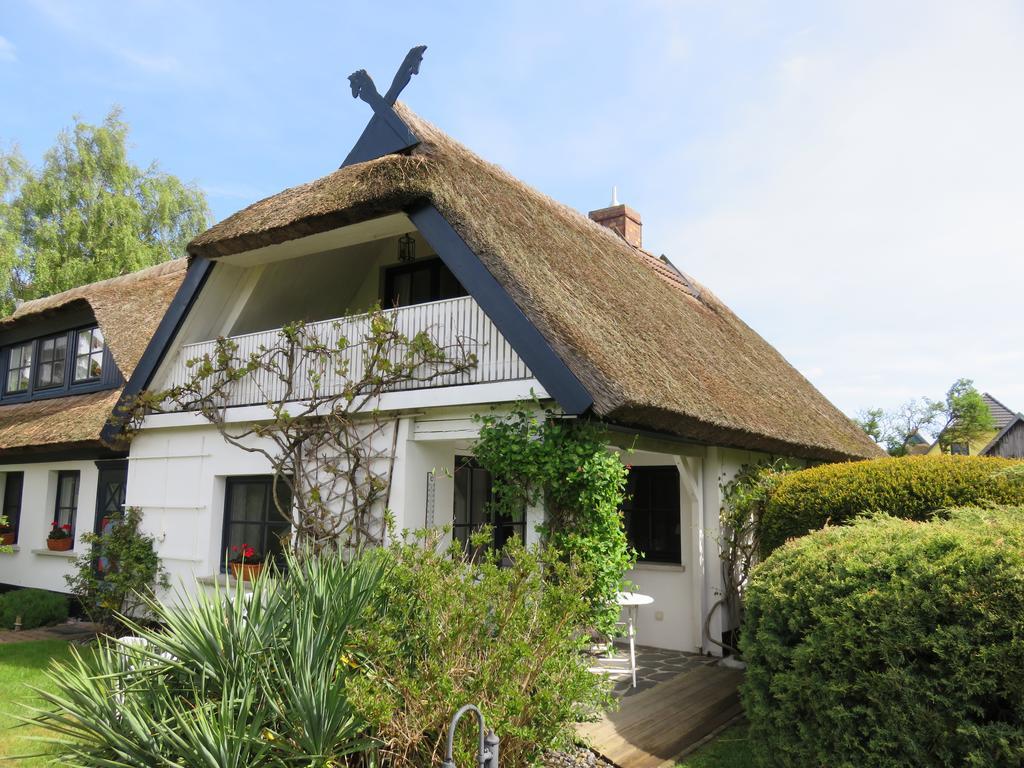 Landhaus Darss Wieck Exterior photo